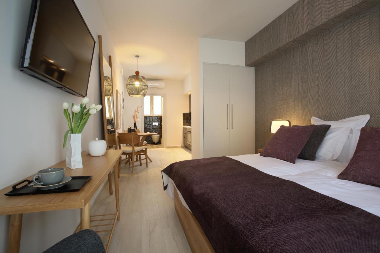 Happiness Lifestyle Suite 雅典 外观 照片